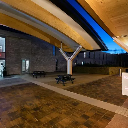 Ramada By Wyndham East Leeds (West Yorkshire)