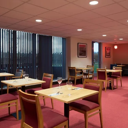 Ramada By Wyndham Leeds East Leeds (West Yorkshire)