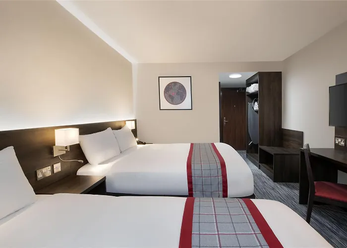 Ramada By Wyndham East 4*