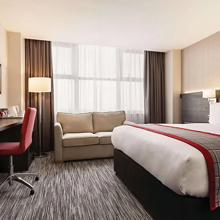 Ramada By Wyndham East Hotel