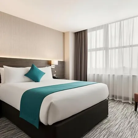 Ramada By Wyndham East Hotel 4*