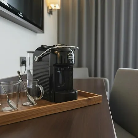 Ramada By Wyndham East 4* Leeds (West Yorkshire)