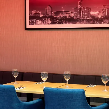 Ramada By Wyndham East Hotel 4*