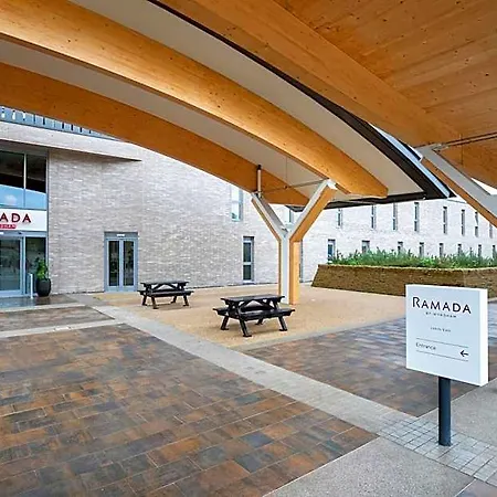 Ramada By Wyndham East 4*