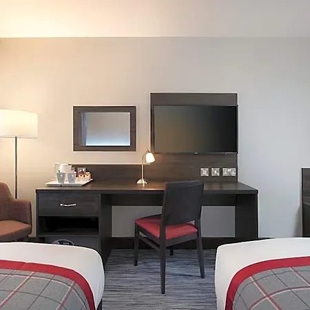 Ramada By Wyndham East Hotel Leeds (West Yorkshire)
