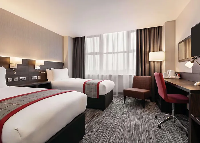 Ramada By Wyndham East Hotel