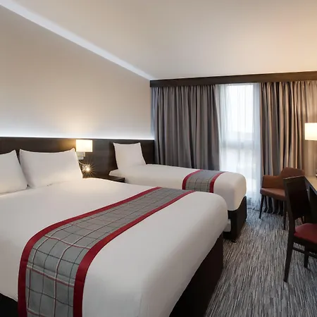 Ramada By Wyndham East Hotell Leeds (West Yorkshire)
